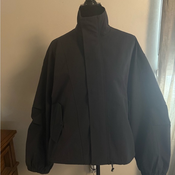 High Funnel Neck Cropped Drawstring Jacket - Picture 4 of 7